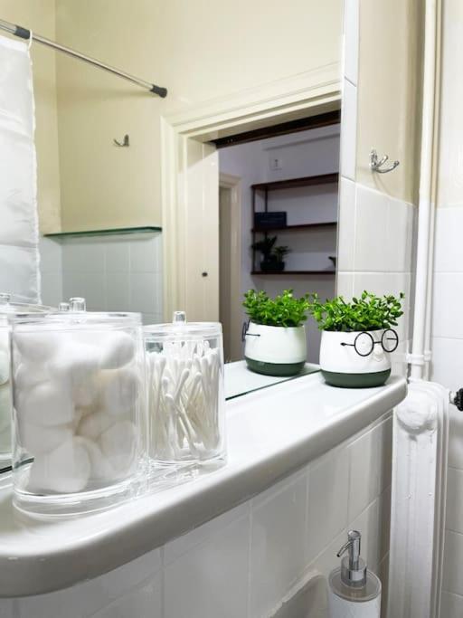 Cute And Quiet Apartment In The Center Of Афины Экстерьер фото
